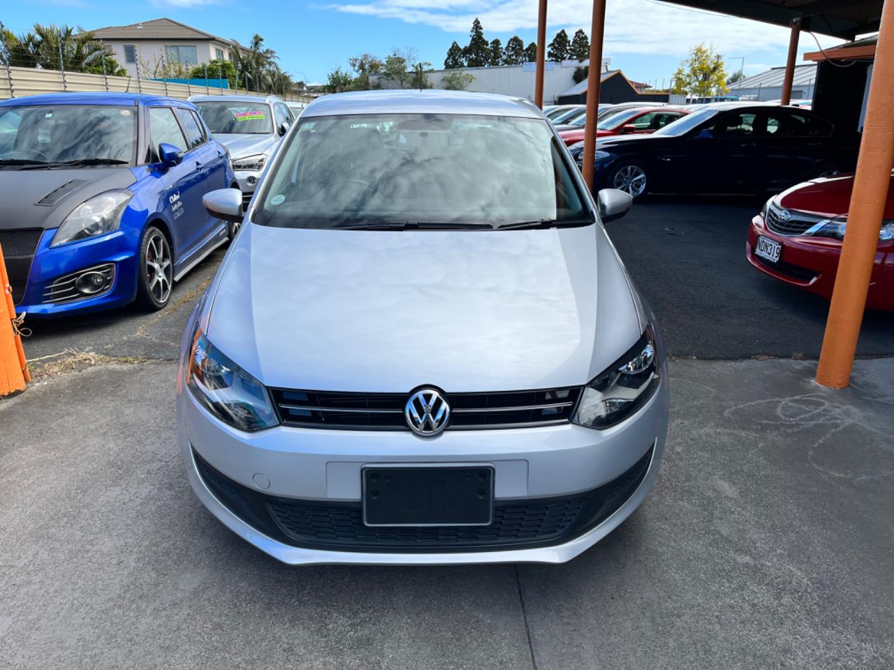2013 Volkswagen POLO